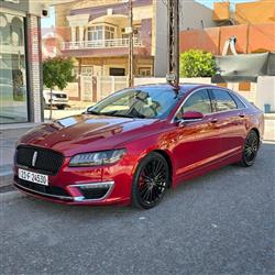 لینکۆڵن MKZ